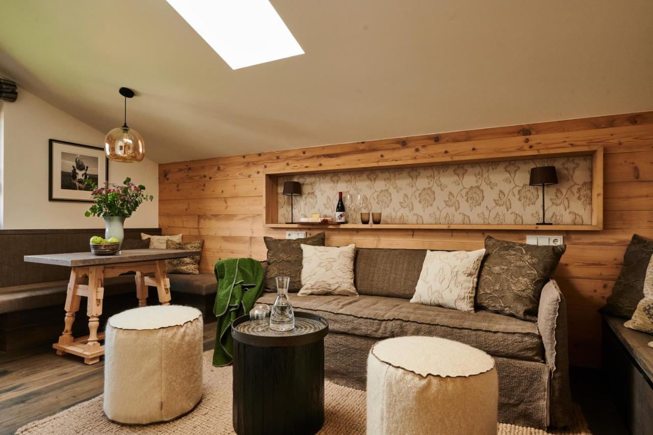 Serviced Luxury Chalet Evi, Ski-In Ski-Out Капрун Екстериор снимка